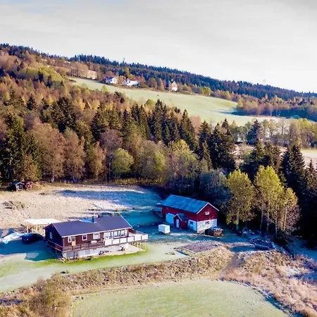 Lodge With Great View Close To Town And Area *